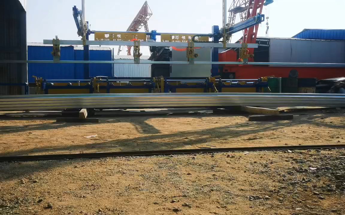 芯碩智能 遼寧鑫碩自動化機械CZ型鋼碼垛機，驅動型鋼加工新未來